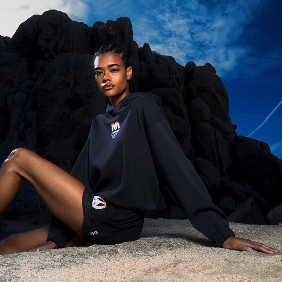 Madhappy x Lululemon Relaxed Crop Hoodie - Picture 12 of 12